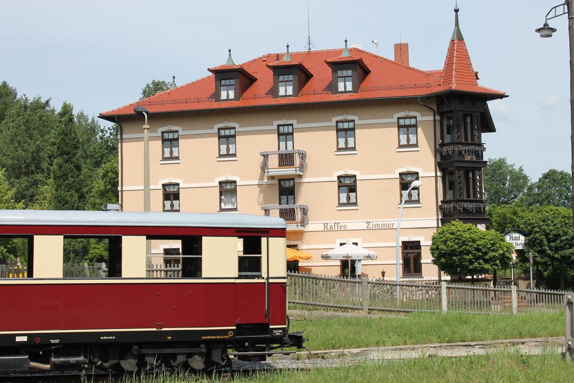 Hotel Bb Bahnhof Bertsdorf Olbersdorf Exteriör bild