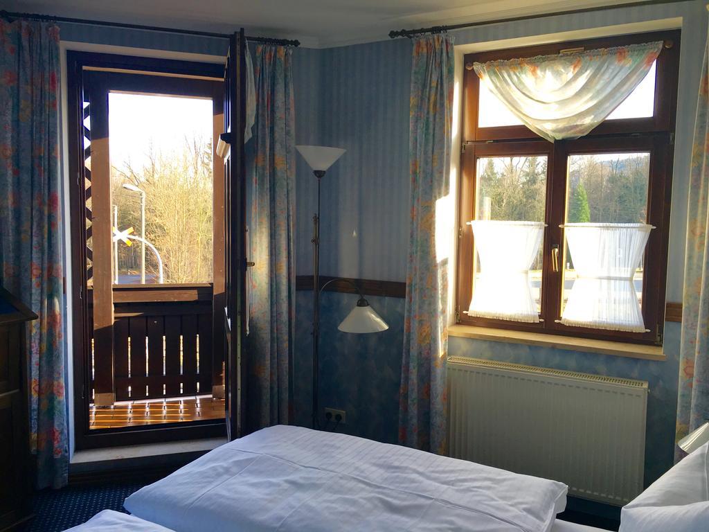 Hotel Bb Bahnhof Bertsdorf Olbersdorf Exteriör bild